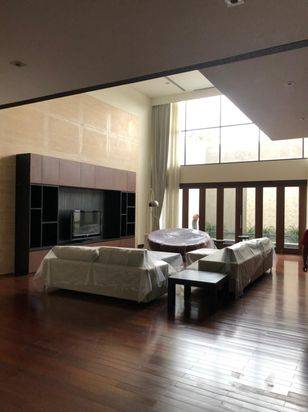 House Luxury Furnish Kemang Selatan