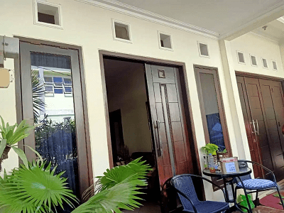 Rumah Minimalis 2 lantai di  Pandugo, lokasi dekat masjid 