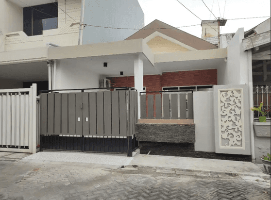 Langkaaa !! Dijual Cepat Rumah klampis Siap Huni 1 M an
