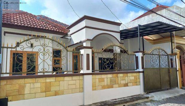 Rumah Siap Huni Daerah Lebak Indah, Strategis