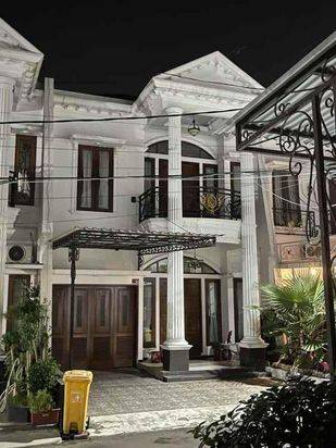 Dijual Murah Rumah Megah di Cluster Cordoba Residence, Jagakarsa, Jakarta Selatan