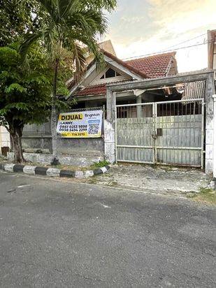 Rumah hitung tanah Sutorejo Prima Utara