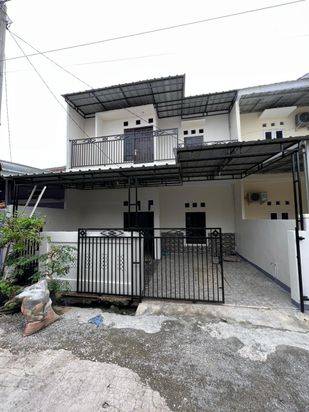 Rumah bertingkat di Villa gading harapan siap huni (H0997)