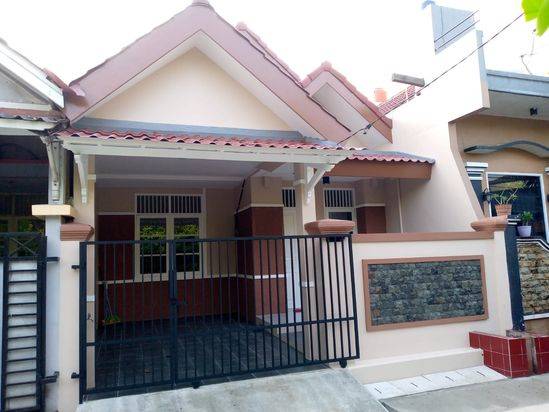 Hunian barokah di taman harapan baru (H0365)