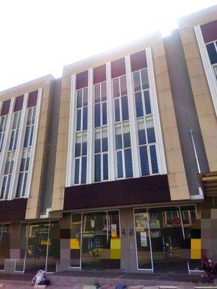 Ruko 3lantai Pinggir Jalan Kota Wisata