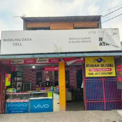 Rumah sekaligus tempat usaha