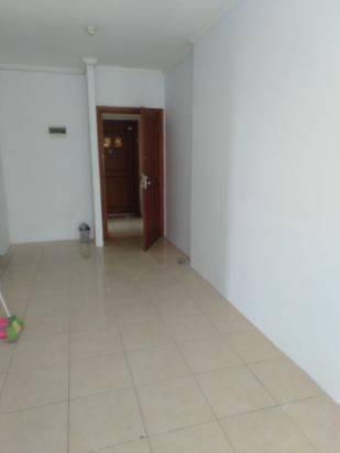 JUAL CEPAT APARTEMEN GRAND PALACE KEMAYORAN. 3 KAMAR