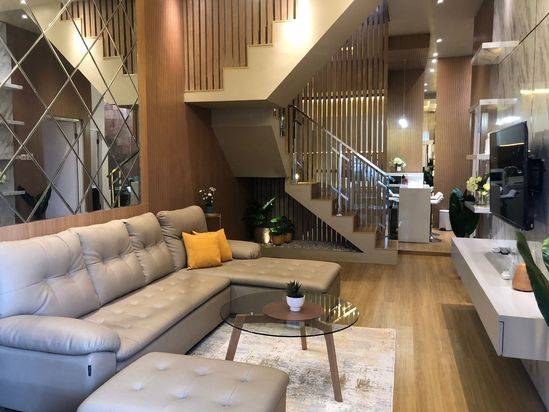 RUMAH SIAP HUNI 2 LANTAI DI KOTA MALANG, HARGA PROMO BULAN INI