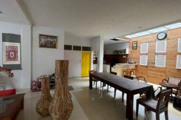 Semi furnished rumah 2 are lt 2 tukad badung