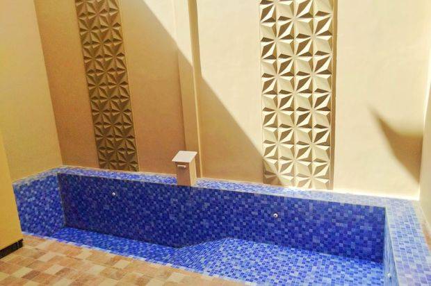 Dijual Rumah Minimalis 2 Lantai Siap Huni Fasilitas Kolam Renang dan Rooftop Batu Malang