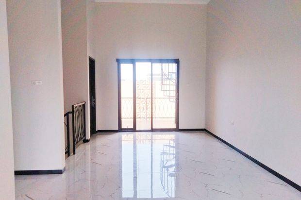 RUMAH SECOND LOKASI SISIR KOTA BATU