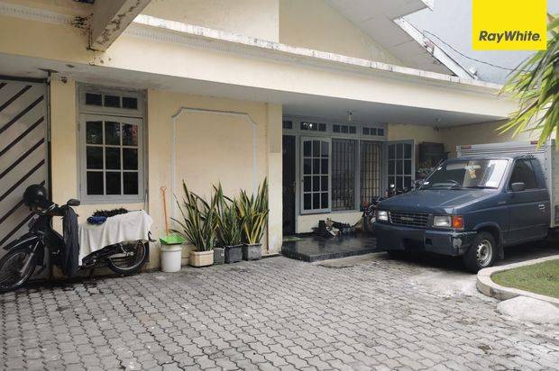 Dijual Rumah SHM di Babatan Pantai Utara Surabaya