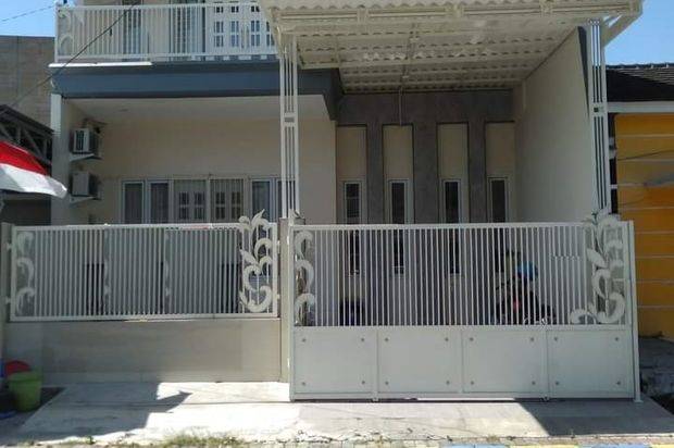 Dijual Rumah 2 Lantai SHM di Perumahan Grand Gresik Harmoni