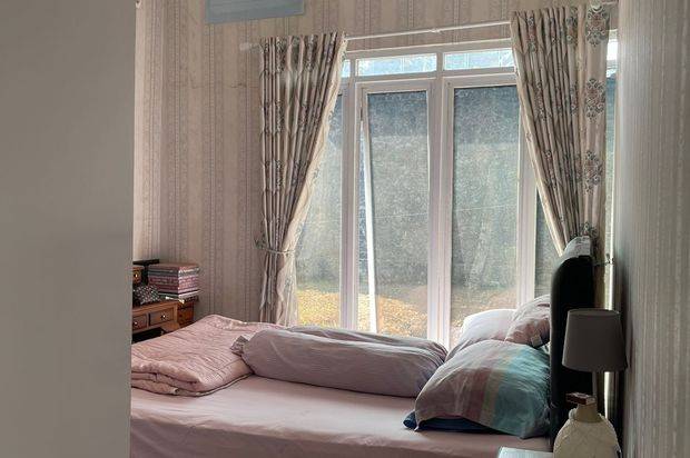 Rumah Cantik 3 Lantai di Padasuka Atas 4 KT 1,2 M  