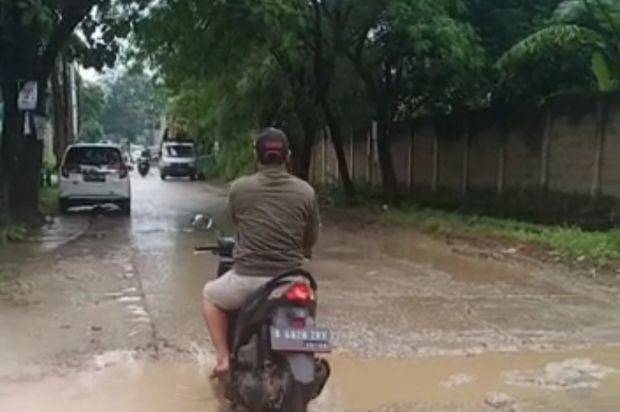 Kavling untuk Gudang dan Industri di (Pinggir Jalan Raya Jakarta Bogor) Bojongsari Depok