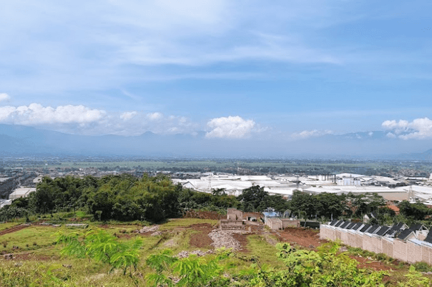 RUMAH SUBSIDI RASA KOMERSIL DI JATINANGOR