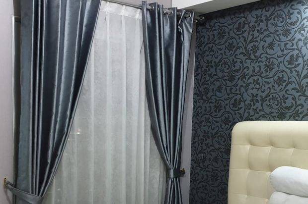 Apartemen Cosmo Terrace furnished bagus siap huni lantai tinggi