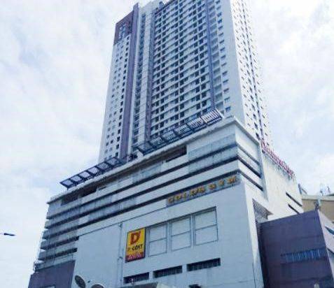 Apartemen Cosmo Terrace furnished bagus siap huni lantai tinggi