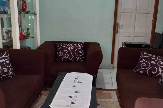 Rumah dekat akses tol