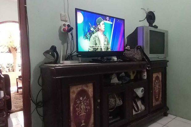 Rumah dekat akses tol