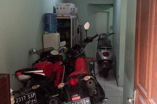 Rumah dekat akses tol