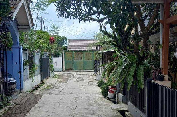 Rumah dekat akses tol