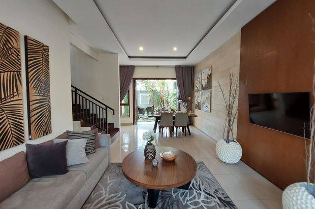  HUNIAN ELEGAN DI JL PARIS DESAIN MODERN DENGAN BERBAGAI MACAM FASILITAS CLUB HOUSE