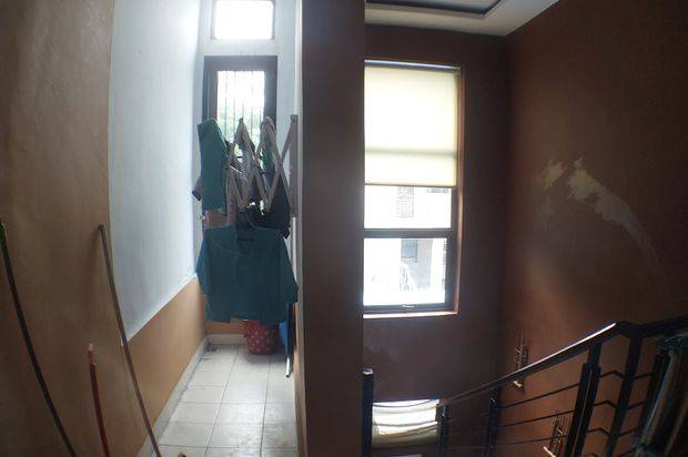 DIJUAL RUMAH CLUSTER SIAP HUNI FULL FURNISH DEKAT TOL KARAWACI