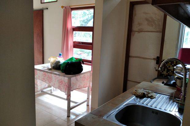 Rumah Hook Luas Dekat Pintu Tol