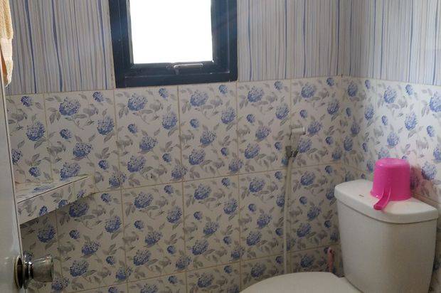 Rumah Hook Luas Dekat Pintu Tol