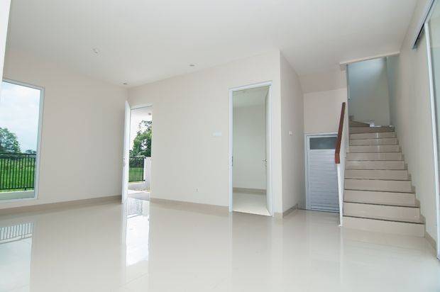 RUMAH MEWAH DAN ELEGAN 2LT DEKAT UKRIM KALASAN