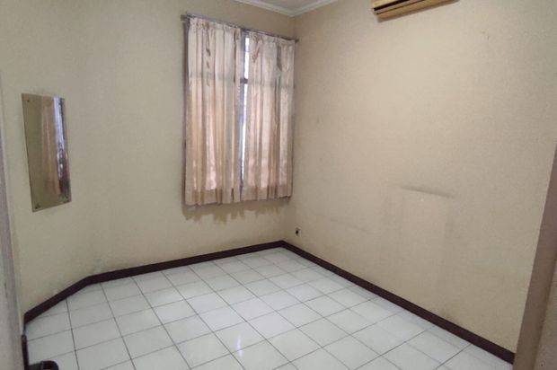Rumah siap huni di Metro Permata 1, deket dengan Tol dan sekolah