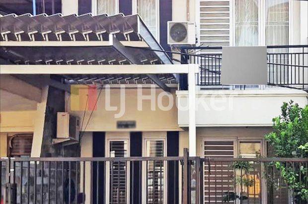 Rumah Pelepah Indah Raya Kelapa Gading, Jakarta Utara