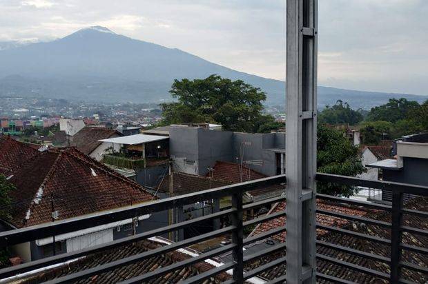 Rumah Bagus Nyaman Siap Huni Lokasi di Pusat Kota Batu