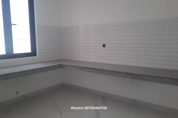 Rumah Mewah Surabaya Timur Pakuwon City Grand Island Konsep Tanpa Pagar