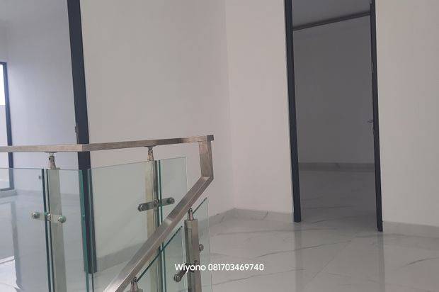 Rumah Mewah Surabaya Timur Pakuwon City Grand Island Konsep Tanpa Pagar