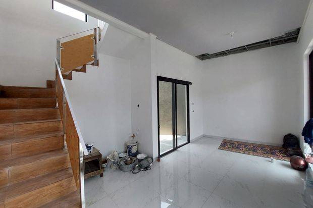RUMAH SIAP HUNI 2 LANTAI TERMURAH DI JAKAL