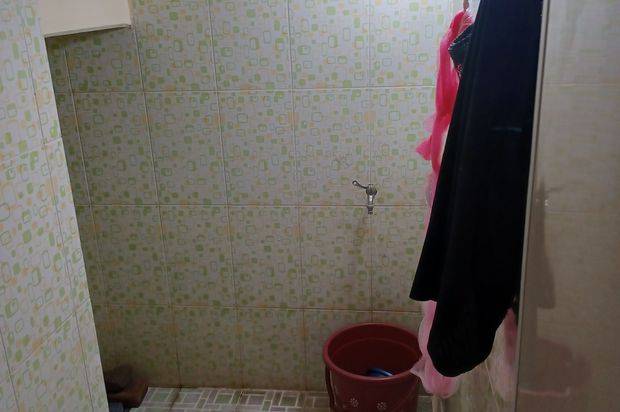 DI JUAL RUMAH HOOK DALAM CLUSTER CEGER GRENVILLE 2 LANTAI 2 LT 85 LB 105 KT 4 KM 3