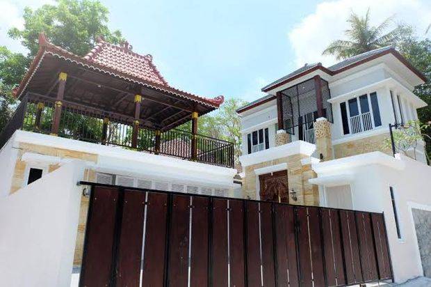 VILLA PREMUIM ALA UBUD BALI DI JOGJA