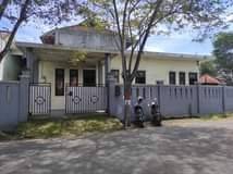 Tanah Bonus Rumah  Di Jalan Utama Sading Badung Bali.