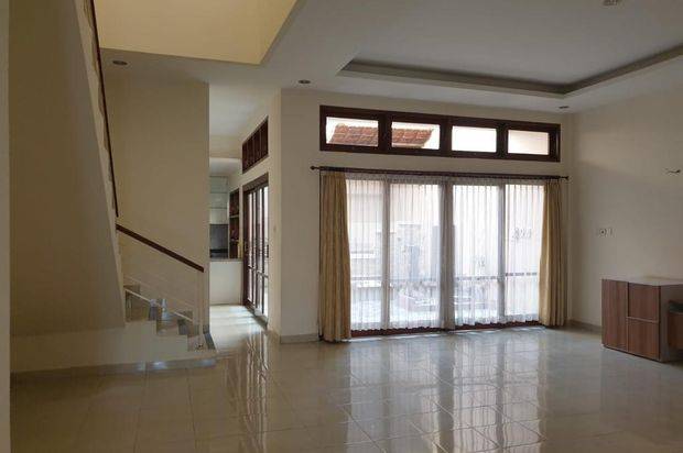 Rumah Di Jl. Gatot Subroto Tengah Denpasar Bali.A Yani,Bedahulu,RS Ana
