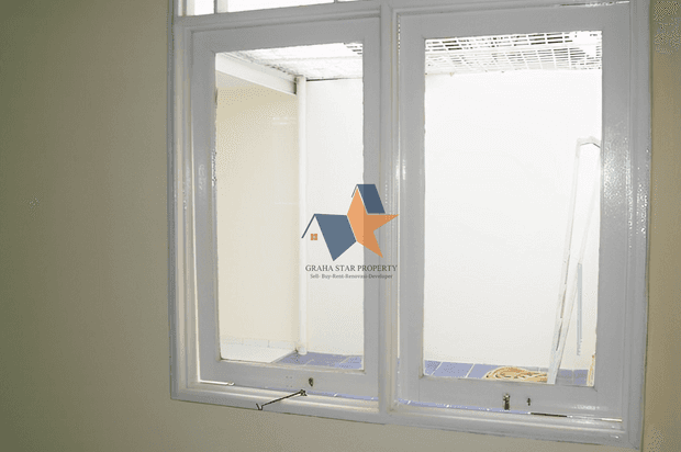 Dijual Murah Rumah Di Graha Raya