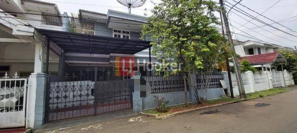 RUMAH JALAN LEBAR DI JANUR ELOK AREA KELAPA GADING