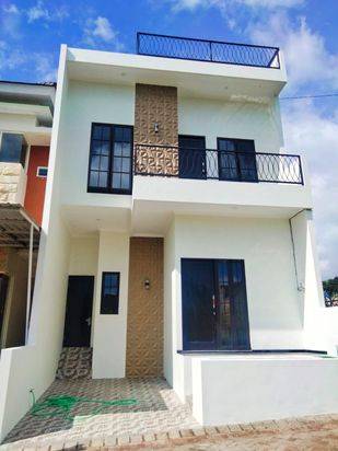 Villa Private Pool di Kota Wisata Batu