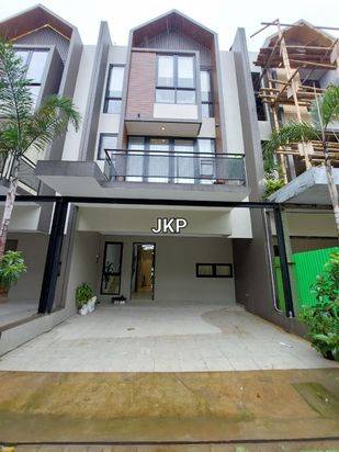 RUMAH BARU SIPA HUNI DI JUAL CEPAT DI CIGANJUR JAGAKARSA JAKARTA SELATAN