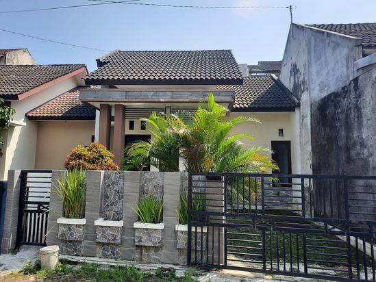DIJUAL RUMAH MUNGIL CANTIK