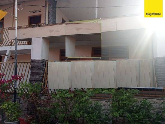 Dijual Rumah 2 Lantai di Kalibokor Surabaya