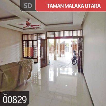 Rumah Taman Malaka Utara Duren Sawit, Jakarta Timur