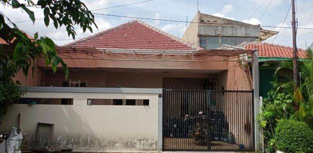 Rumah Dukuh Kupang Timur row 2-3  mbl