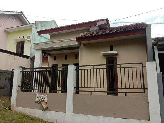 RUMAH SIAP HUNI HARGA DIBAWAH PASARAN DI KOTA MAGELANG